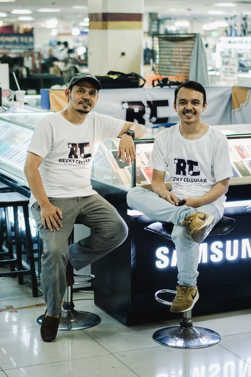 Rezky Cellular Store